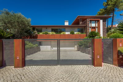 Luxury Villa Photo #9