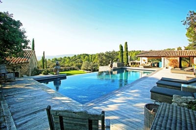 Luxury Villa Photo #3