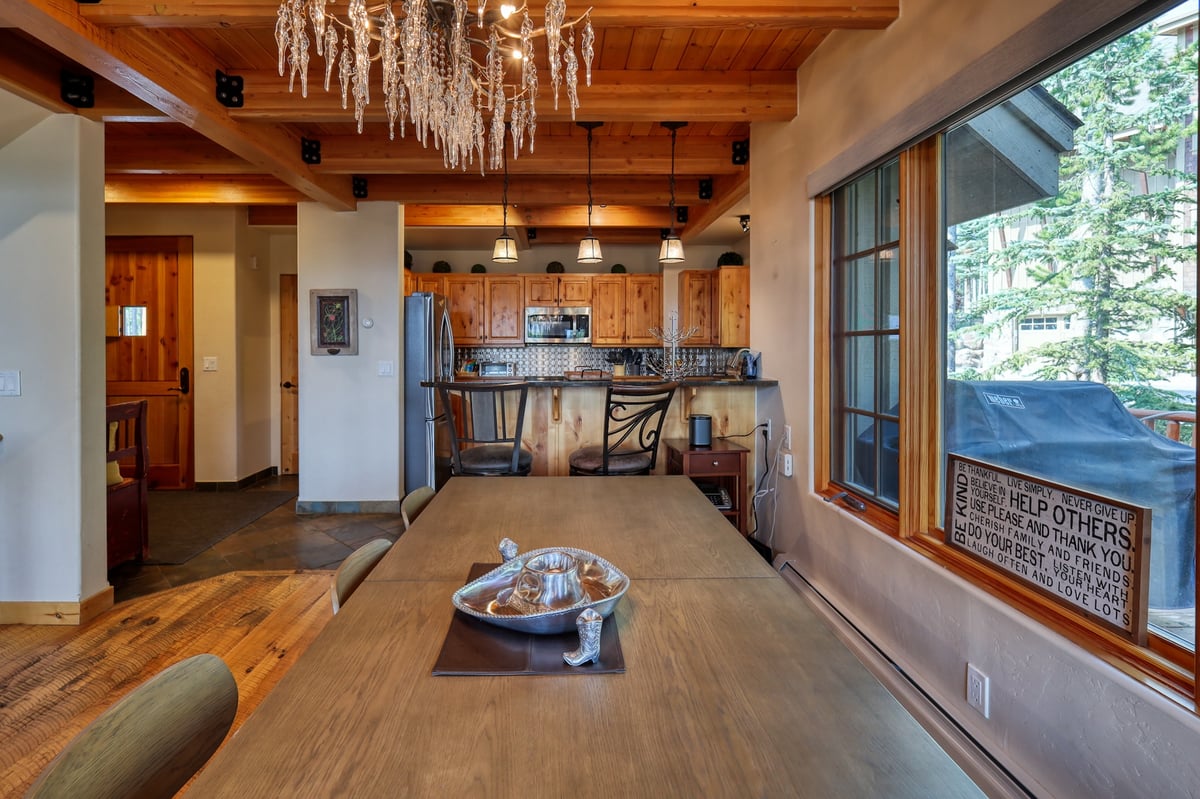 Moonlight Mountain Home | 1 Hidden Trail