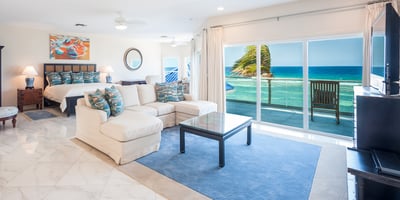 Luxury Villa Photo #26