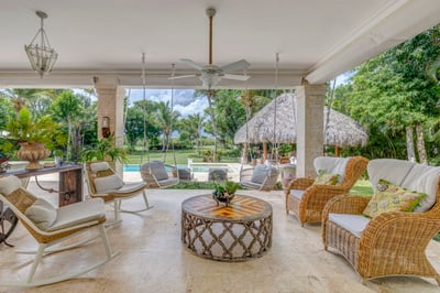 Luxury Villa Photo #16