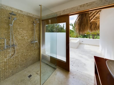 Luxury Villa Photo #56