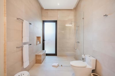 Luxury Villa Photo #45