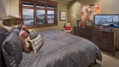 King suite