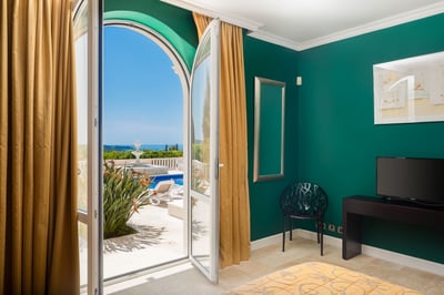 Luxury Villa Photo #53