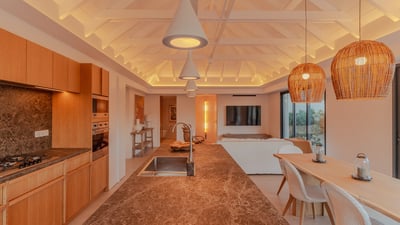 Luxury Villa Photo #34