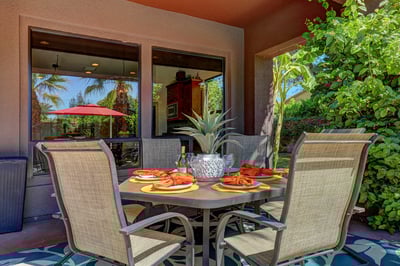 Covered al fresco dining