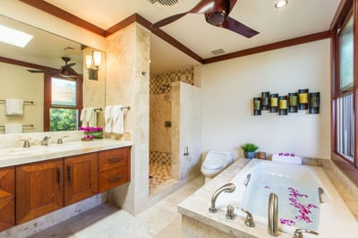 Luxury Villa Photo #53