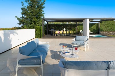 Luxury Villa Photo #26