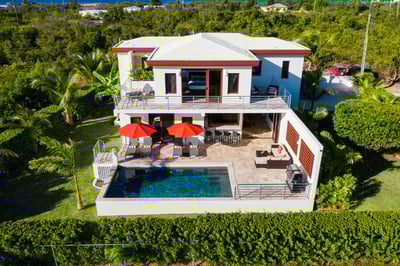 Luxury Villa Photo #2
