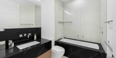Luxury Villa Photo #25