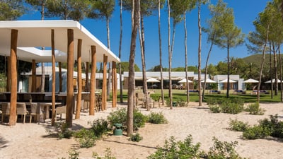 Luxury Villa Photo #11