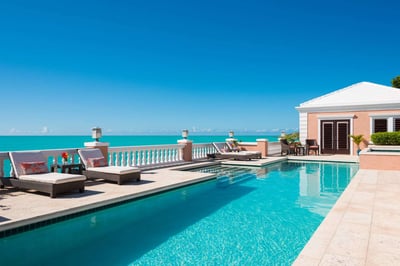 Luxury Villa Photo #4