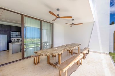 Luxury Villa Photo #11
