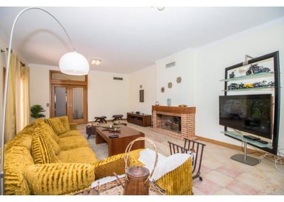 Luxury Villa Photo #8