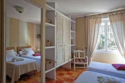 Luxury Villa Photo #28