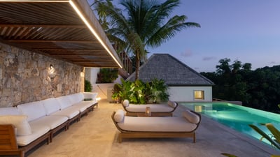 Luxury Villa Photo #8