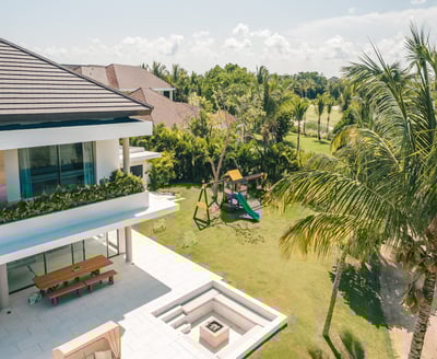 Luxury Villa Photo #12