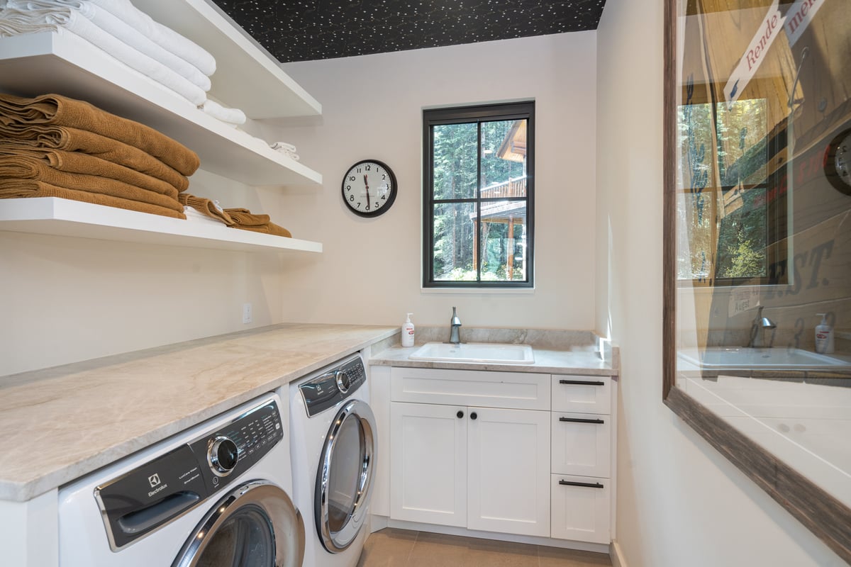 Mountain Modern Rustic