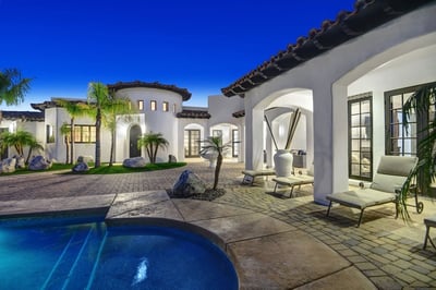 Luxury Villa Photo #8