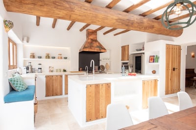 Luxury Villa Photo #26