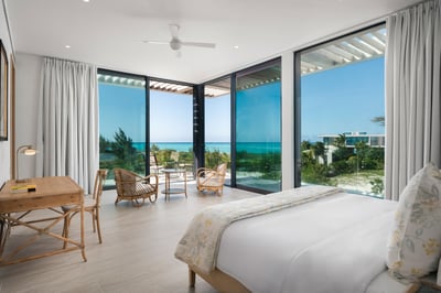 Luxury Villa Photo #39