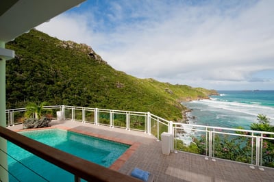 Luxury Villa Photo #4