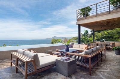 Luxury Villa Photo #23