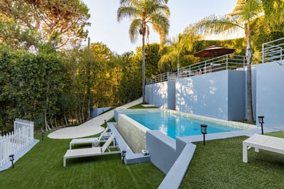 Luxury Villa Photo #2