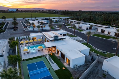 Luxury Villa Photo #9
