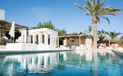 Luxury Villa Photo #2