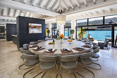 Luxury Villa Photo #15