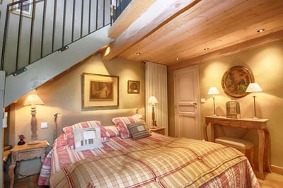 Luxury Villa Photo #17