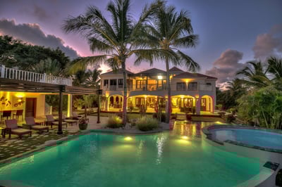 Luxury Villa Photo #5