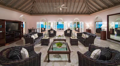 Luxury Villa Photo #10