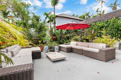 Luxury Villa Photo #7