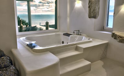 Luxury Villa Photo #35