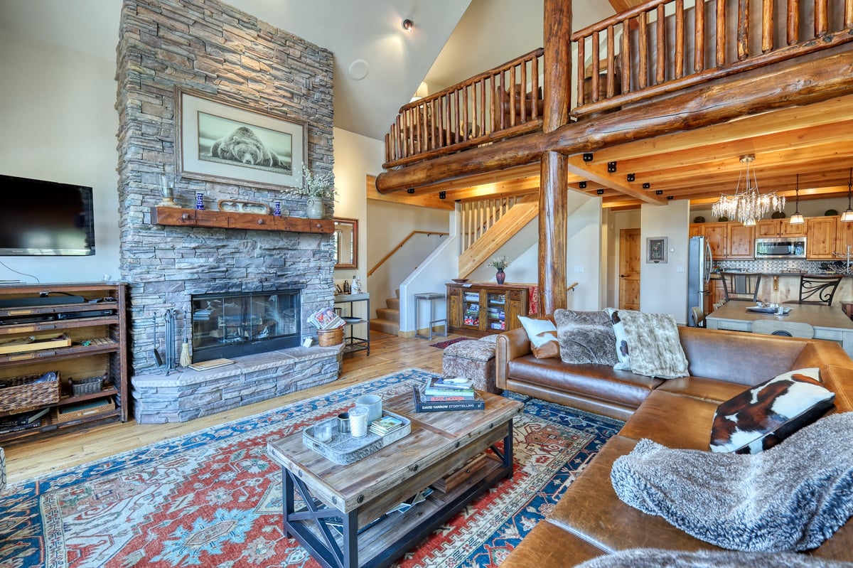 Moonlight Mountain Home | 1 Hidden Trail