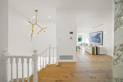 Luxury Villa Photo #36