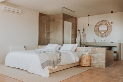 Luxury Villa Photo #24
