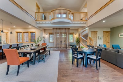Luxury Villa Photo #9