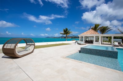 Luxury Villa Photo #5