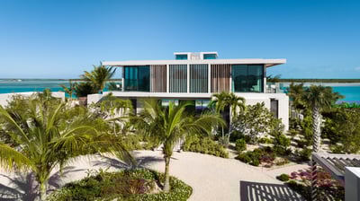 Luxury Villa Photo #8