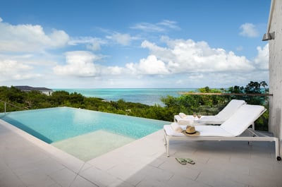 Luxury Villa Photo #3