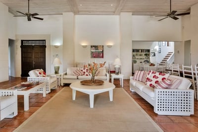 Luxury Villa Photo #14