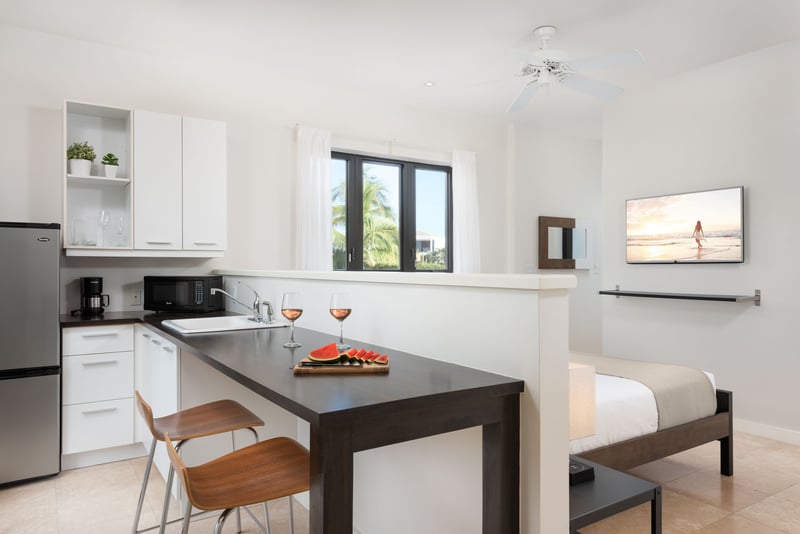 18 Kelly Isle Villa
