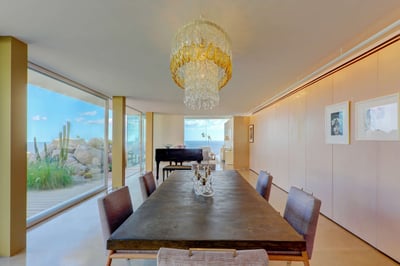 Luxury Villa Photo #17