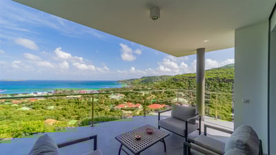 Luxury Villa Photo #16
