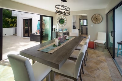 Luxury Villa Photo #14
