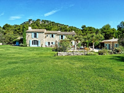 Luxury Villa Photo #2
